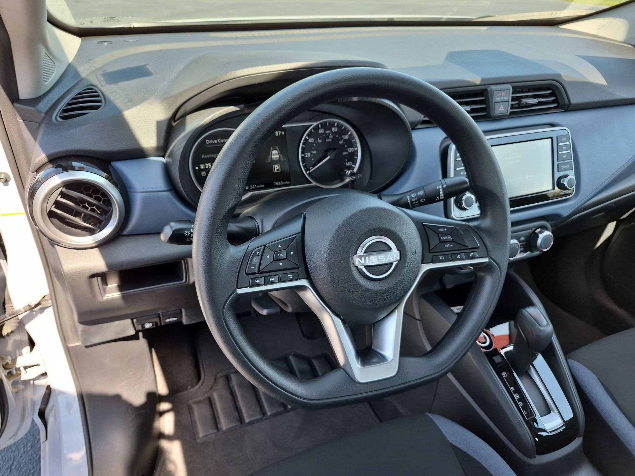 Used 2025 Nissan Versa SV w/ Trunk Package FWD image 16