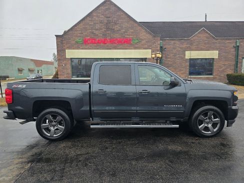 Used 2017 Chevrolet Silverado 1500 LT w/ All Star Edition image 5