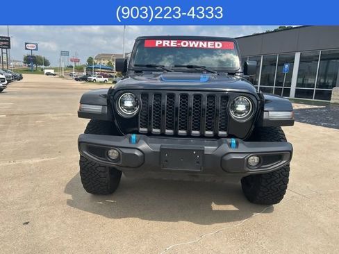 Used 2023 Jeep Wrangler Unlimited Rubicon 4xe w/ Cold Weather Group AWD/4WD image 2