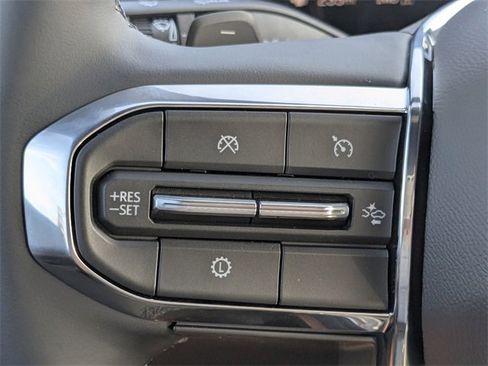 New 2026 GMC Terrain Elevation w/ Elevation Premium Package image 25