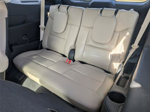 Used 2020 Ford Explorer Limited image 31