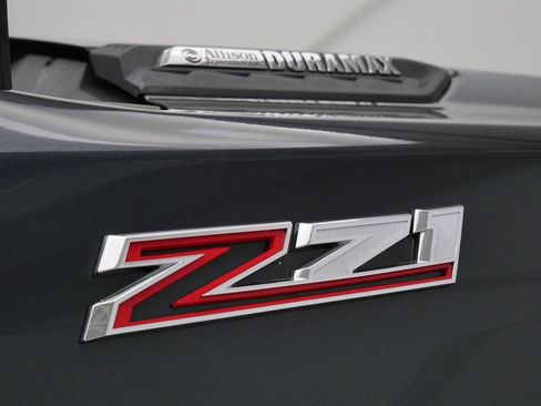 Used 2020 Chevrolet Silverado 3500 LTZ w/ Z71 Off-Road Package image 12