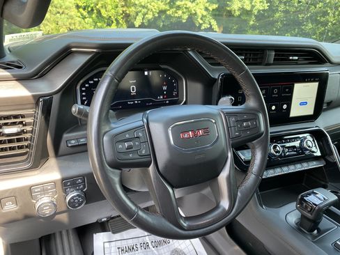 Used 2022 GMC Sierra 1500 AT4 w/ AT4 Premium Package AWD/4WD image 18