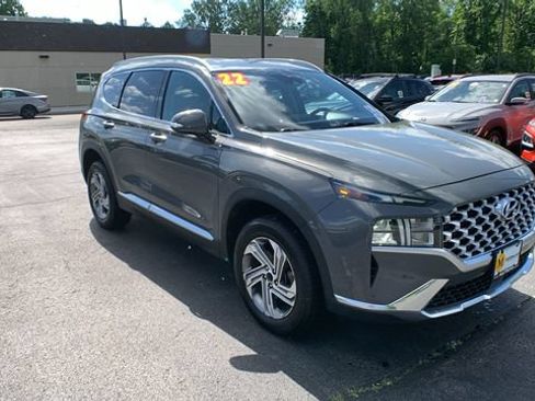 Used 2022 Hyundai Santa Fe SEL w/ Convenience Package AWD/4WD image 7