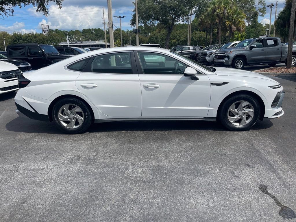 Used 2026 Hyundai Sonata SE FWD image 6