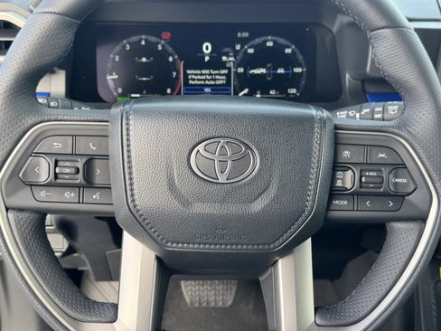 New 2026 Toyota 4Runner TRD Off-Road AWD/4WD image 21