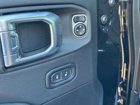 New 2026 Jeep Wrangler Unlimited Rubicon 392 image 11