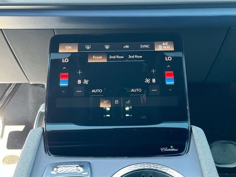 New 2026 Cadillac Vistiq Premium Luxury w/ LPO, Floor Liner Package AWD/4WD image 16