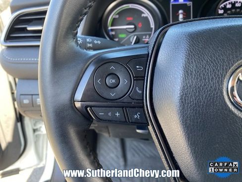 Used 2024 Toyota Camry SE image 20