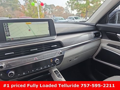 Used 2021 Kia Telluride SX image 16