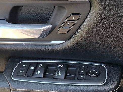 Used 2020 RAM 1500 Laramie w/ Sport Appearance Package AWD/4WD image 22