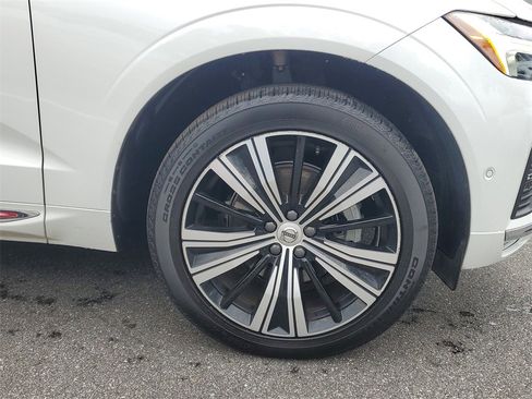 Used 2023 Volvo XC60 B5 Plus w/ Climate Package image 6