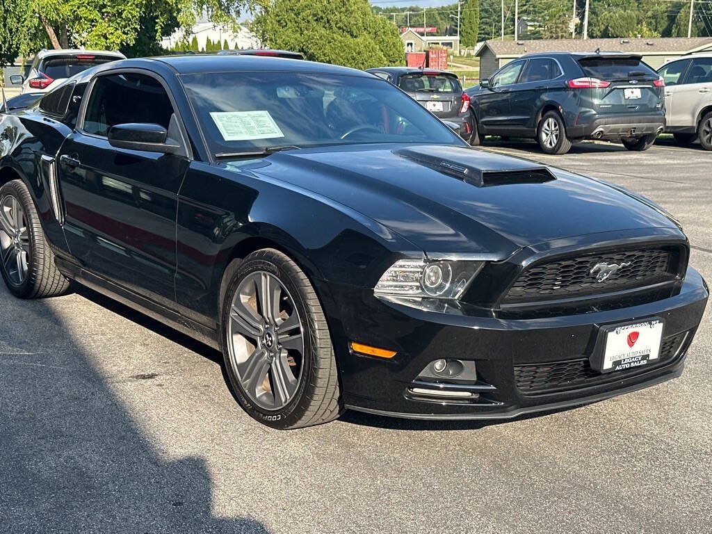 Used 2014 Ford Mustang Coupe w/ V6 Performance Package RWD image 6