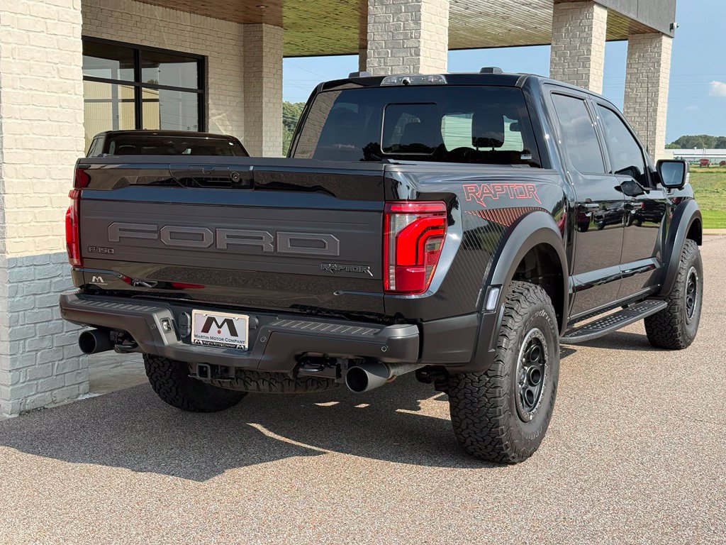 Used 2025 Ford F150 Raptor AWD/4WD image 8