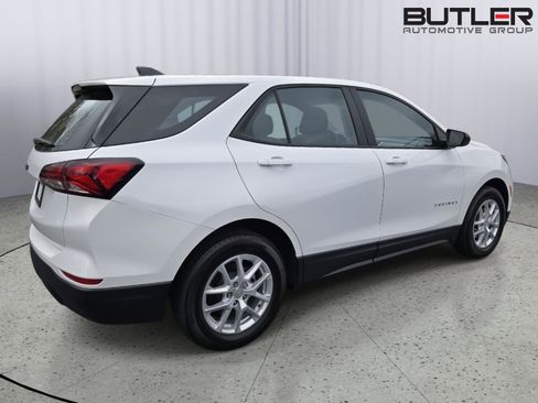 Used 2024 Chevrolet Equinox LS image 5