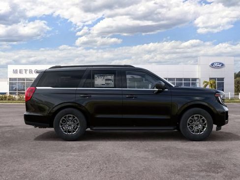New 2027 Ford Expedition Active RWD image 5