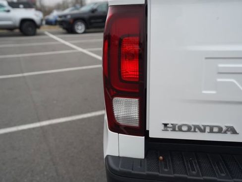 Used 2025 Honda Ridgeline Sport+ image 37