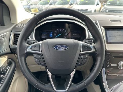 Used 2019 Ford Edge Titanium w/ Cold Weather Package image 30