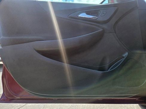 Used 2016 Chevrolet Malibu LT FWD image 22