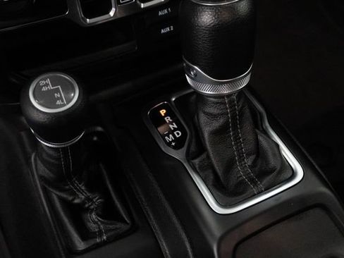 Used 2024 Jeep Wrangler Unlimited Sport AWD/4WD image 8