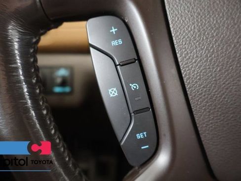Used 2013 Buick Enclave Premium AWD/4WD image 17