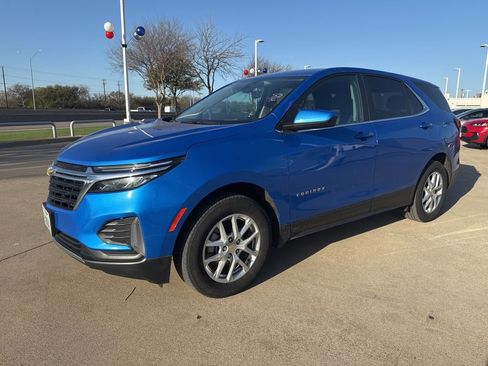 Used 2024 Chevrolet Equinox LT image 1