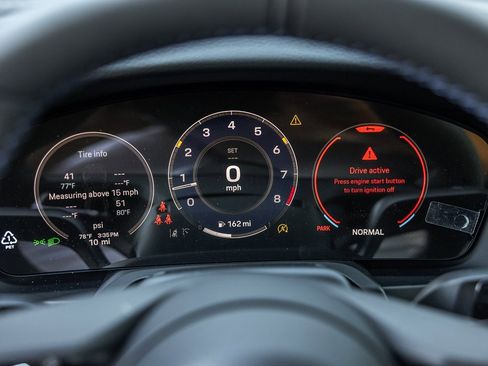 Used 2026 Porsche 911 Carrera T image 15