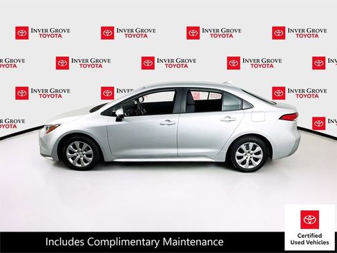 Certified 2025 Toyota Corolla LE image 9