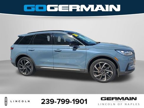 New 2026 Lincoln Corsair Reserve image 6