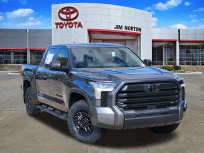 New 2026 Toyota Tundra SR5
