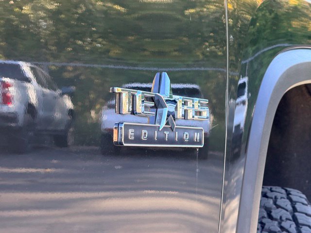 Used 2022 Chevrolet Silverado 3500 LTZ w/ LTZ Texas Edition AWD/4WD image 30