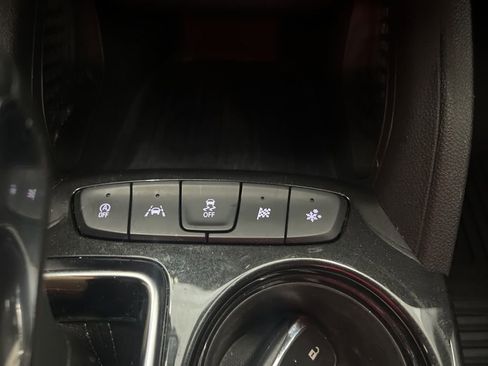 Used 2024 Chevrolet TrailBlazer LT w/ LT Cold Weather Package image 28