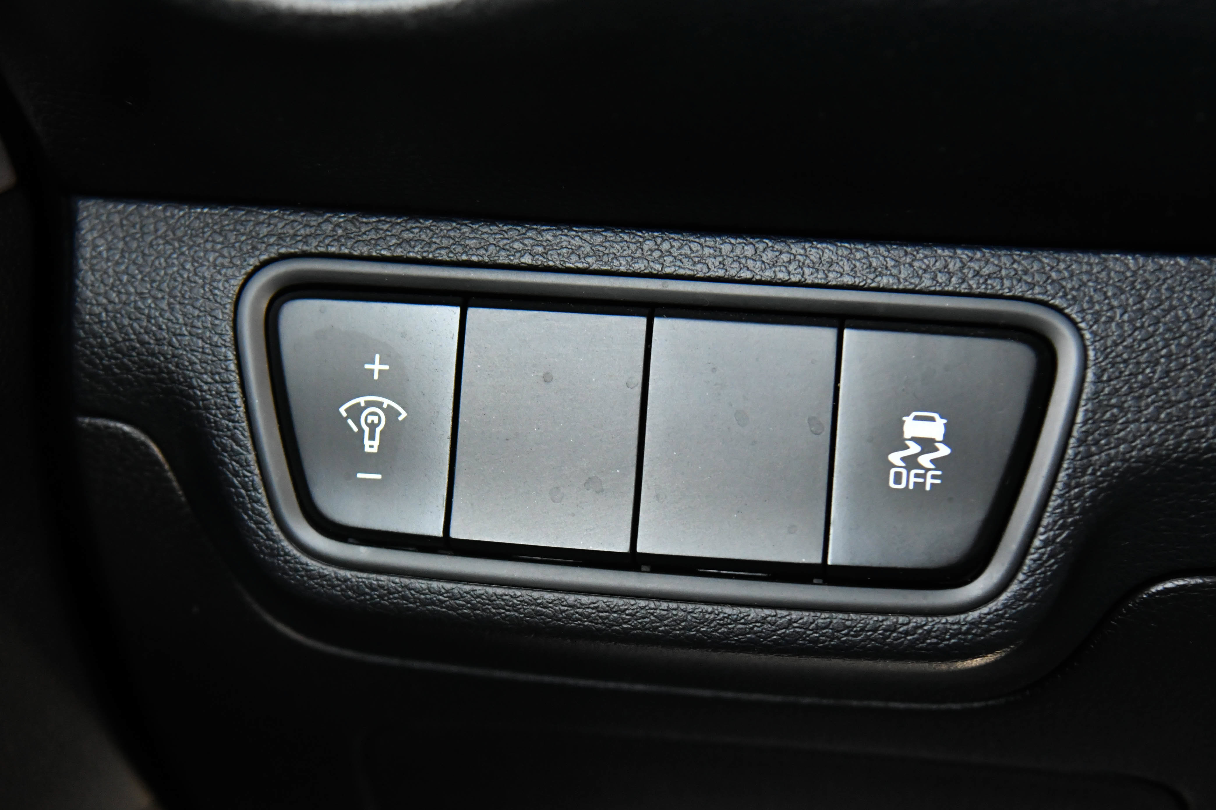 Used 2023 Kia Forte LXS FWD image 27
