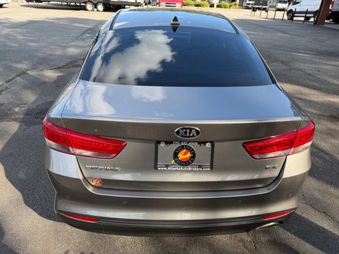 Used 2018 Kia Optima EX image 5