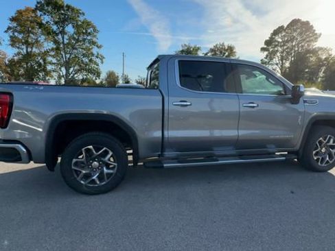 New 2026 GMC Sierra 1500 SLT w/ SLT Premium Plus Package AWD/4WD image 9