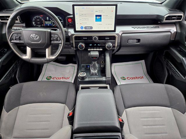 Used 2025 Toyota Tacoma TRD Off-Road AWD/4WD image 15