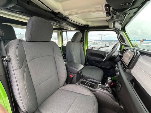 New 2025 Jeep Wrangler Sport image 31