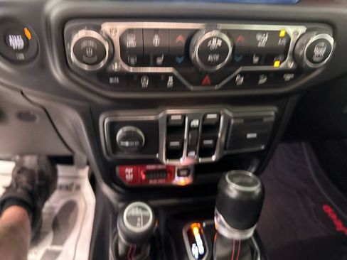 Certified 2020 Jeep Wrangler Unlimited Rubicon AWD/4WD image 30