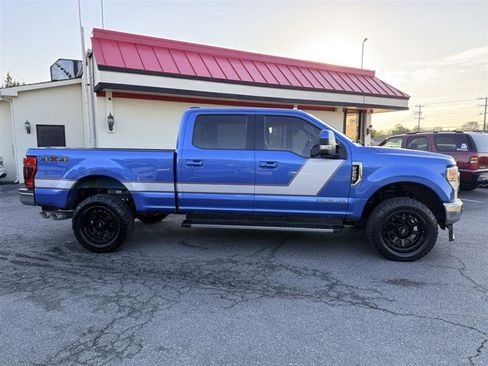 Used 2021 Ford F250 Lariat w/ Lariat Ultimate Package AWD/4WD image 4