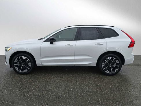 New 2026 Volvo XC60 B5 Plus w/ Climate Package image 6