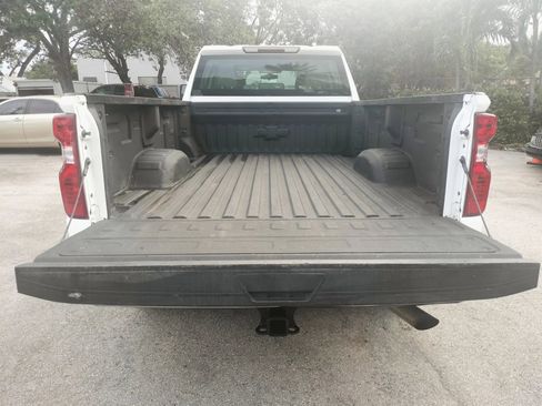 Used 2021 Chevrolet Silverado 2500 W/T w/ WT Fleet Convenience Package image 7