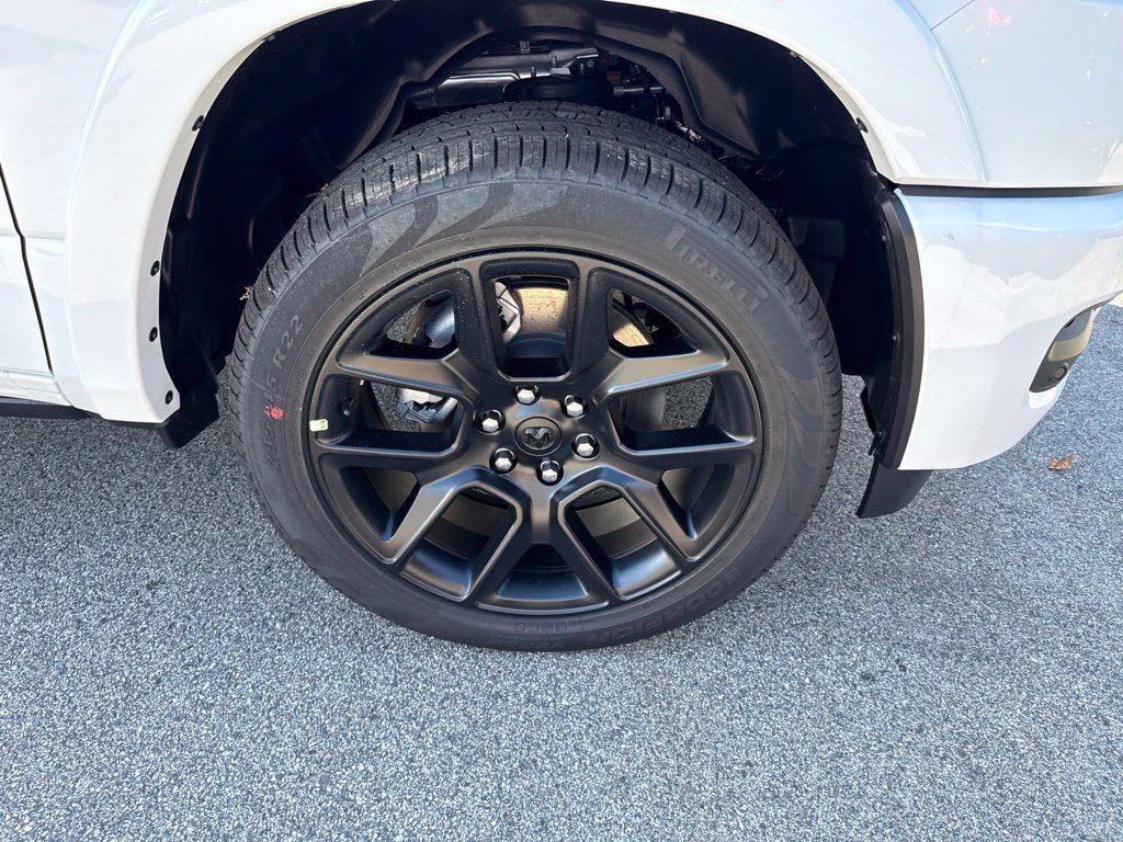 New 2027 RAM 1500 Laramie AWD/4WD image 9