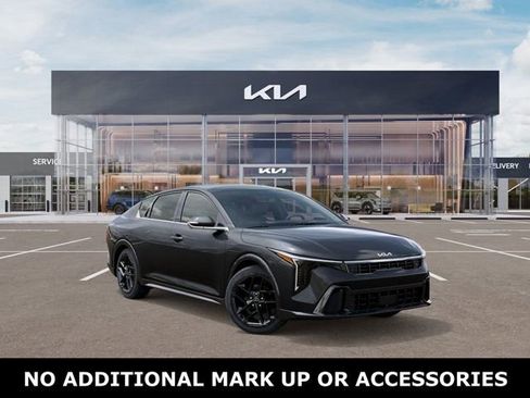 New 2025 Kia K4 GT-Line Turbo image 8