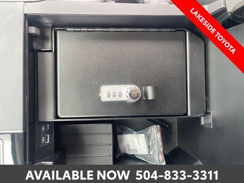 Used 2024 Toyota Tundra SR5 AWD/4WD image 31