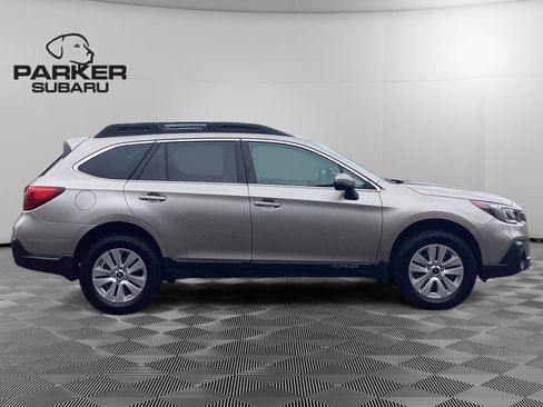 Used 2019 Subaru Outback 2.5i Premium w/ Popular Package #2 image 6