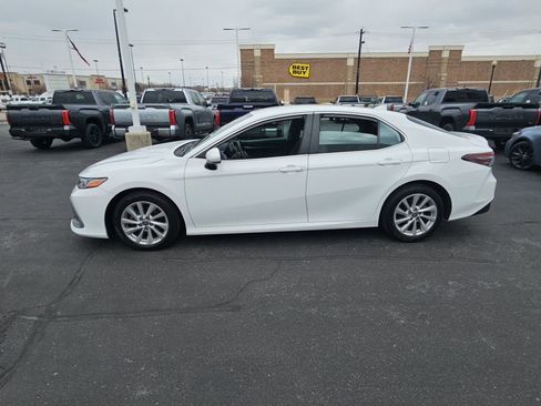 Certified 2023 Toyota Camry LE image 6
