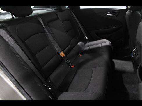 Used 2023 Chevrolet Malibu LT FWD image 17
