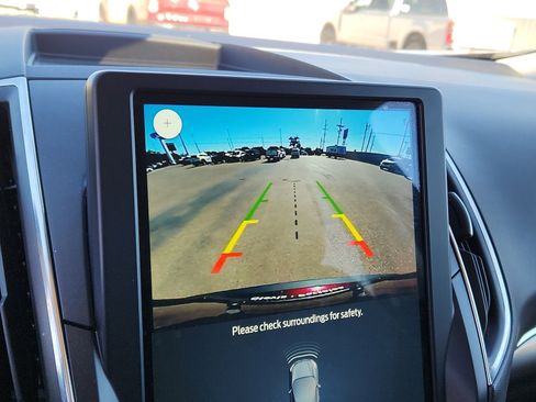 Used 2024 Ford Edge Titanium image 14