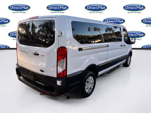 Used 2023 Ford Transit 350 XLT image 7