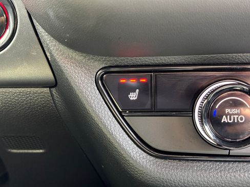 Certified 2025 Honda HR-V Sport image 23